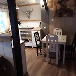 아파트 Old West Ranch 